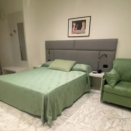 Coluccini 3* Марина-ди-Пьетрасанта